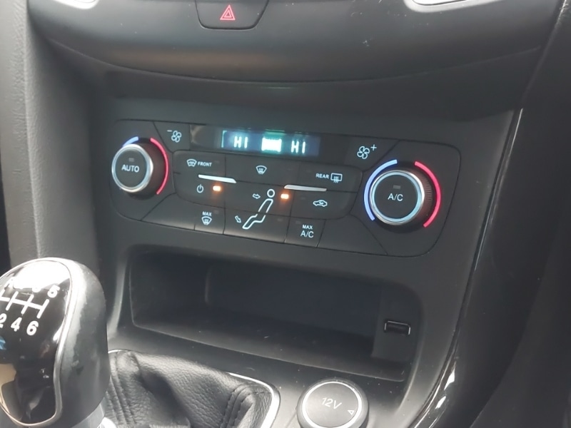 Used Ford Focus 2016 for sale - 76403933: Photo 17