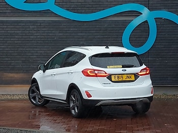 Used Ford Fiesta 2019 for sale - 76543441: Photo