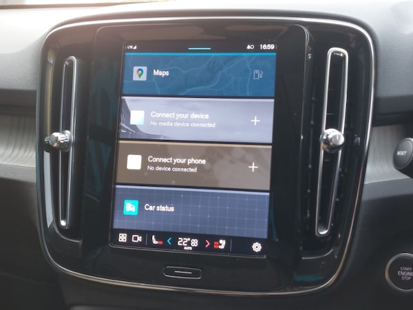 Used Volvo XC40 2024 for sale - 76331853: Photo 11