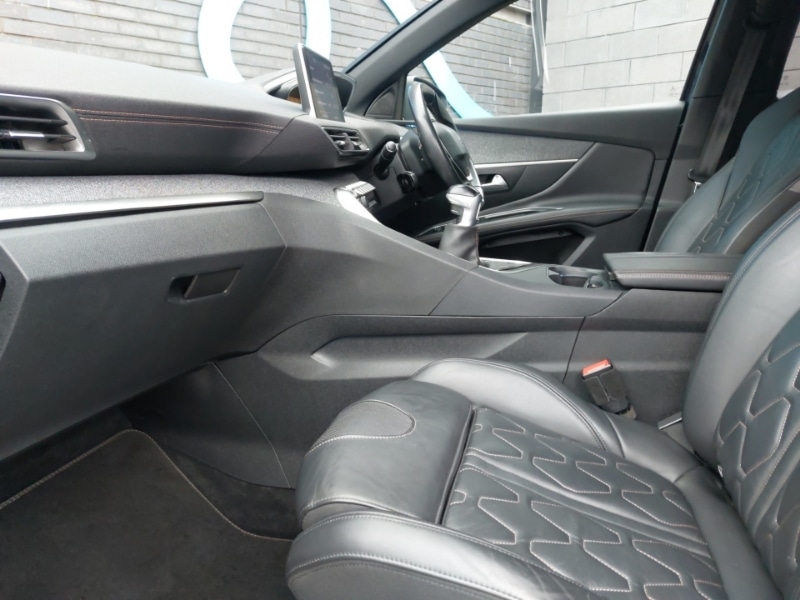 Used Peugeot 3008 2018 for sale - 78178892: Photo 5