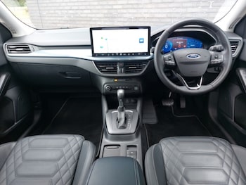 Used Ford Focus 2022 for sale - 75900619: Photo