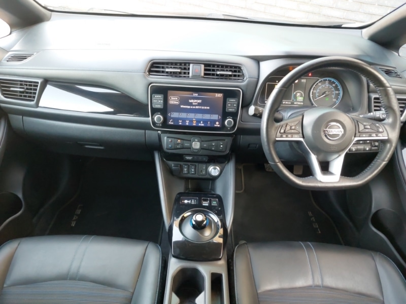 Used Nissan Leaf 2021 for sale - 77846790: Photo 2