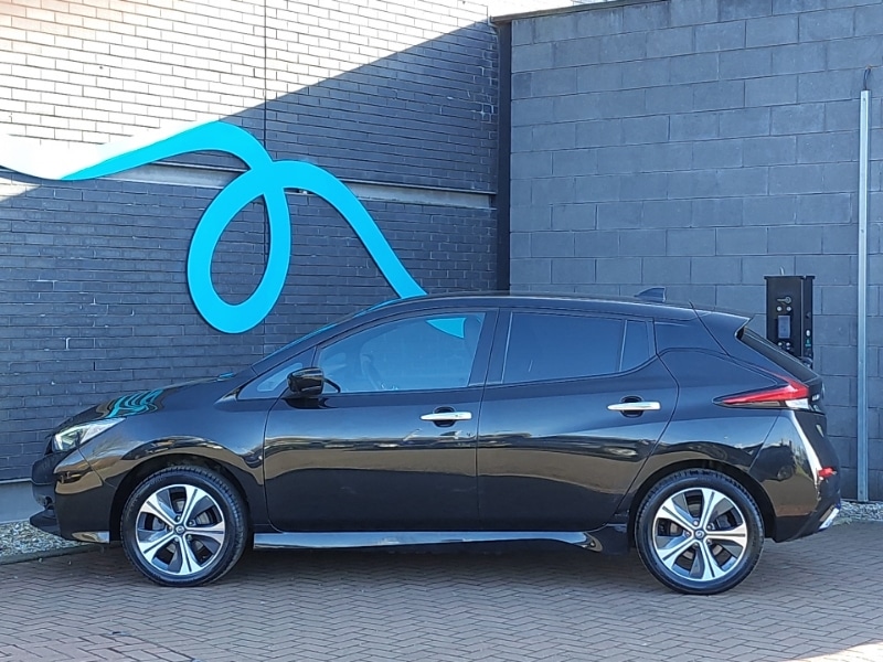 Used Nissan Leaf 2021 for sale - 77846790: Photo 4