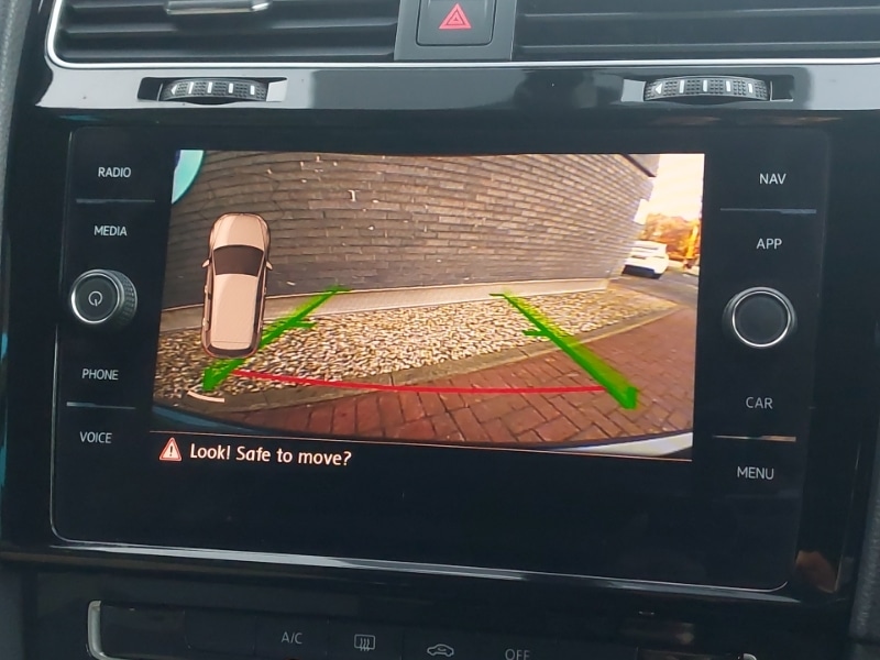 Used Volkswagen Golf 2019 for sale - 77105617: Photo 19