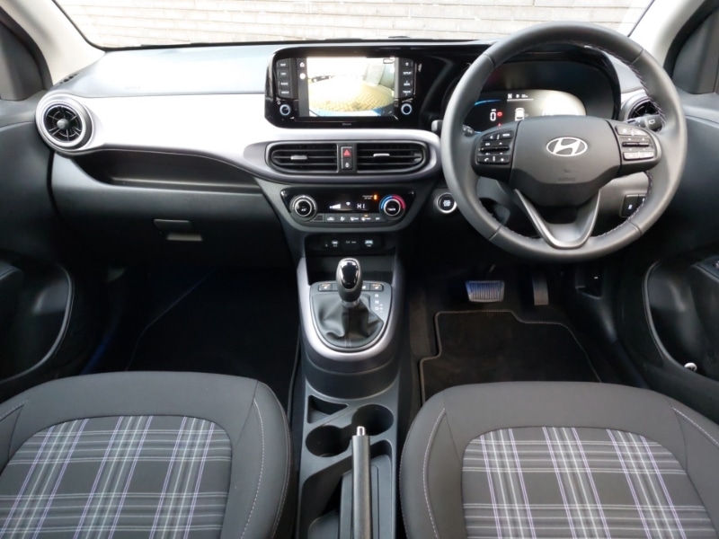 Used Hyundai i10 2025 for sale - 77656739: Photo 2