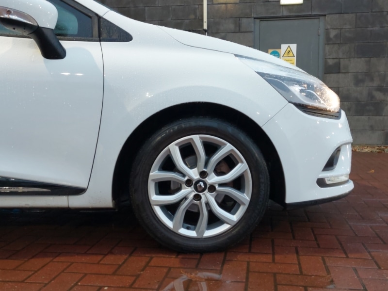 Used Renault Clio 2016 for sale - 76571684: Photo 14