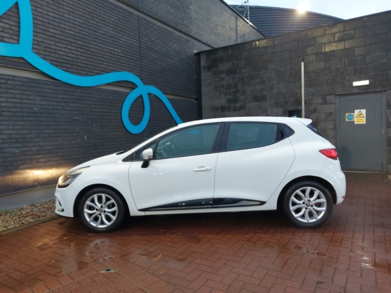 Used Renault Clio 2016 for sale - 76571684: Photo 4