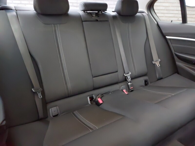 Used BMW 3 Series 2018 for sale - 77579939: Photo 13