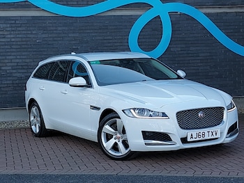 Used Jaguar XF 2018 for sale - 78312789: Photo