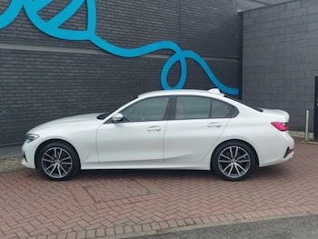 Used BMW 3 Series 2021 for sale - 79020637: Photo