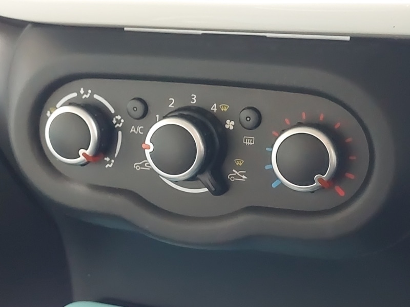 Used Renault Twingo 2016 for sale - 76145012: Photo 18