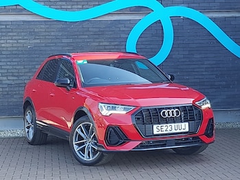 Used Audi Q3 2023 for sale - 77975030: Photo
