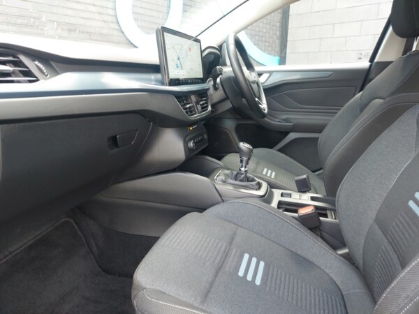 Used Ford Focus 2023 for sale - 75640843: Photo 5