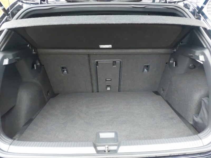 Used Volkswagen Golf 2022 for sale - 76335943: Photo 8