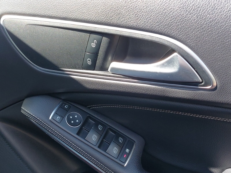 Used Mercedes-Benz GLA 2019 for sale - 76116187: Photo 12