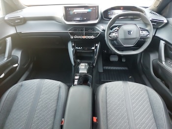 Used Peugeot 2008 2024 for sale - 78403610: Photo