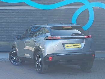 Used Peugeot 2008 2024 for sale - 78403610: Photo