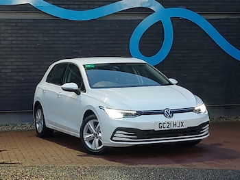 Used Volkswagen Golf 2021 for sale - 76543422: Photo