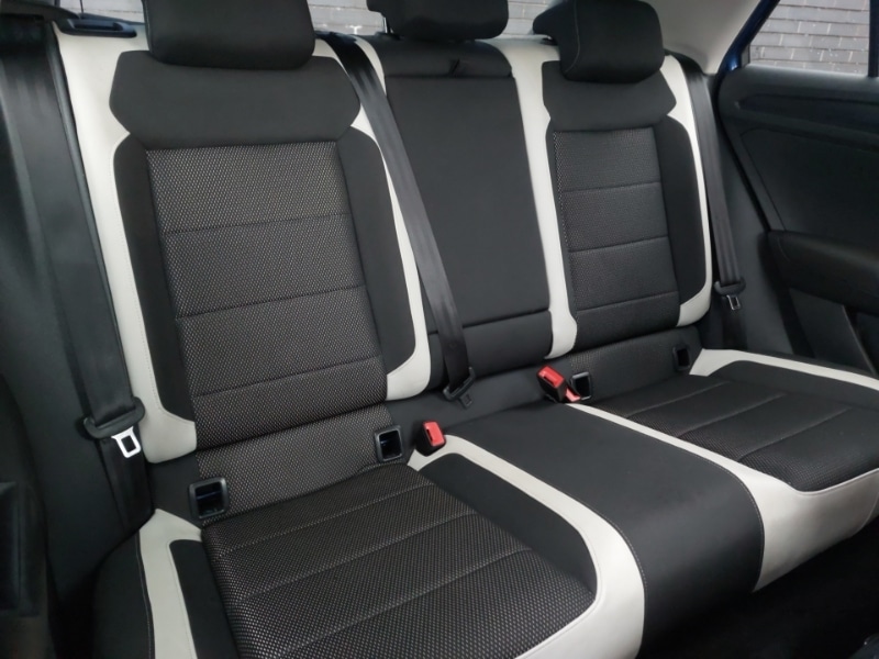 Used Volkswagen T-Roc 2018 for sale - 77252199: Photo 13