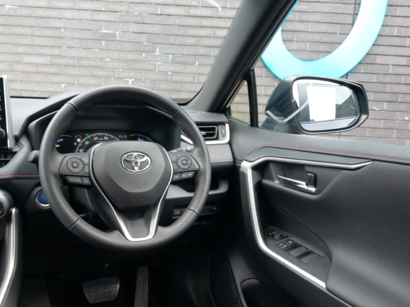 Used Toyota RAV4 2022 for sale - 76160930: Photo 10
