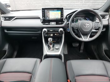 Used Toyota RAV4 2022 for sale - 76160930: Photo 2
