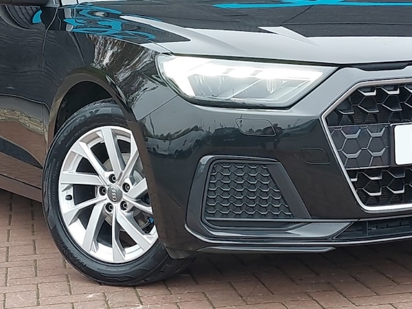 Used Audi A1 2019 for sale - 76268942: Photo 9