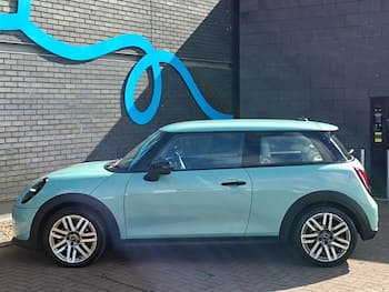 Used MINI Cooper 2024 for sale - 79718672: Photo