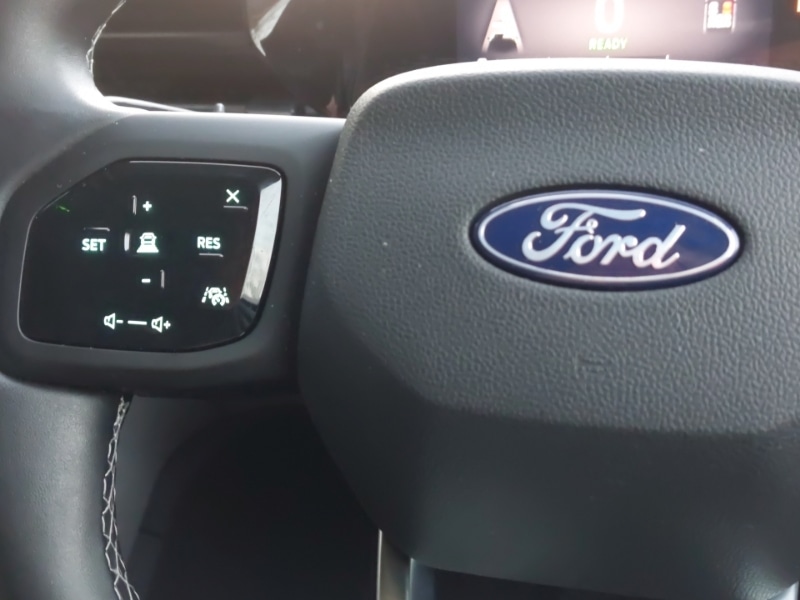 Used Ford Explorer 2025 for sale - 76963865: Photo 17