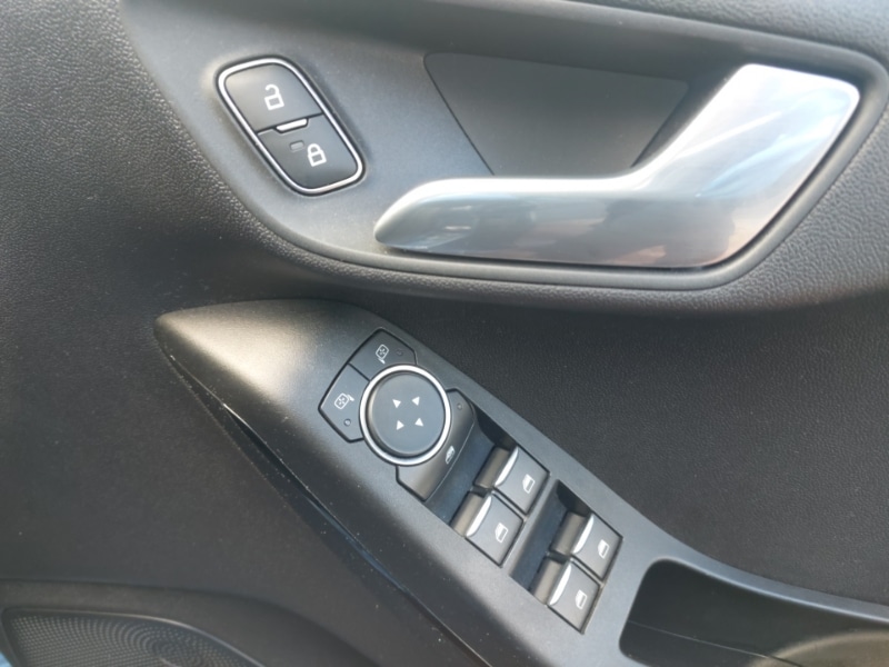 Used Ford Fiesta 2019 for sale - 78147322: Photo 13