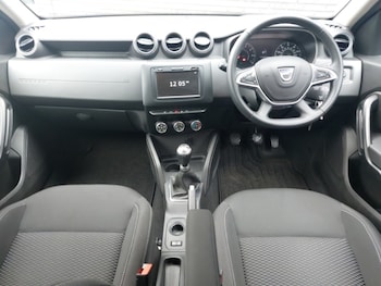 Used Dacia Duster 2019 for sale - 77419219: Photo