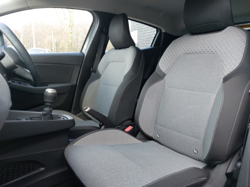 Used Renault Clio 2024 for sale - 77623634: Photo 12