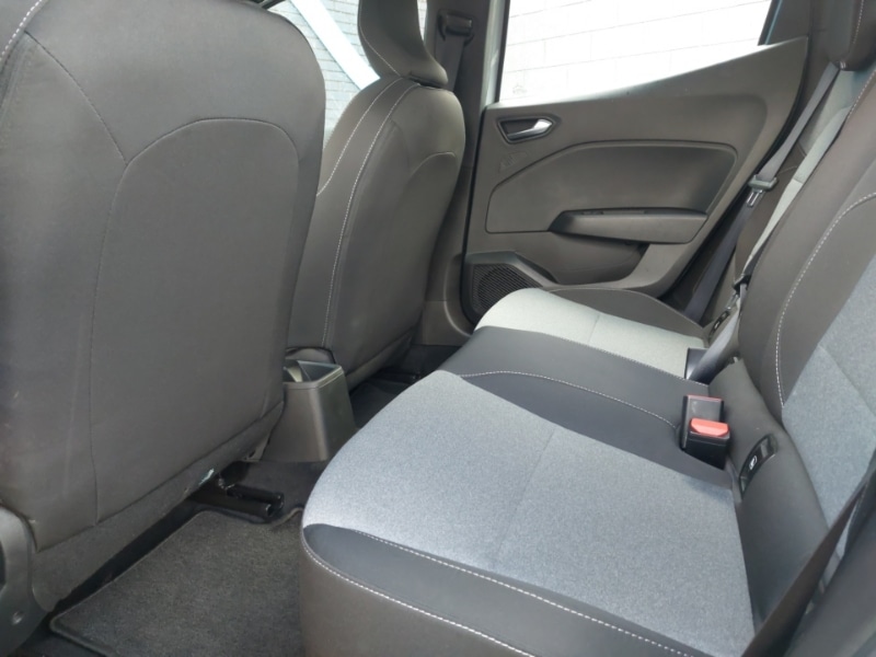 Used Renault Clio 2024 for sale - 77623634: Photo 6