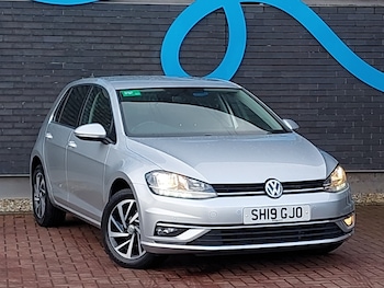 Used Volkswagen Golf 2019 for sale - 77338048: Photo