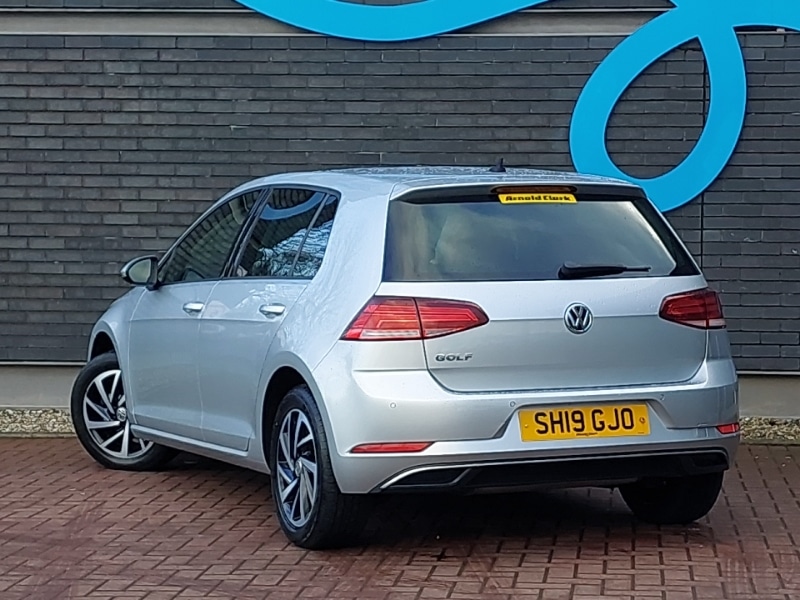 Used Volkswagen Golf 2019 for sale - 77338048: Photo 3