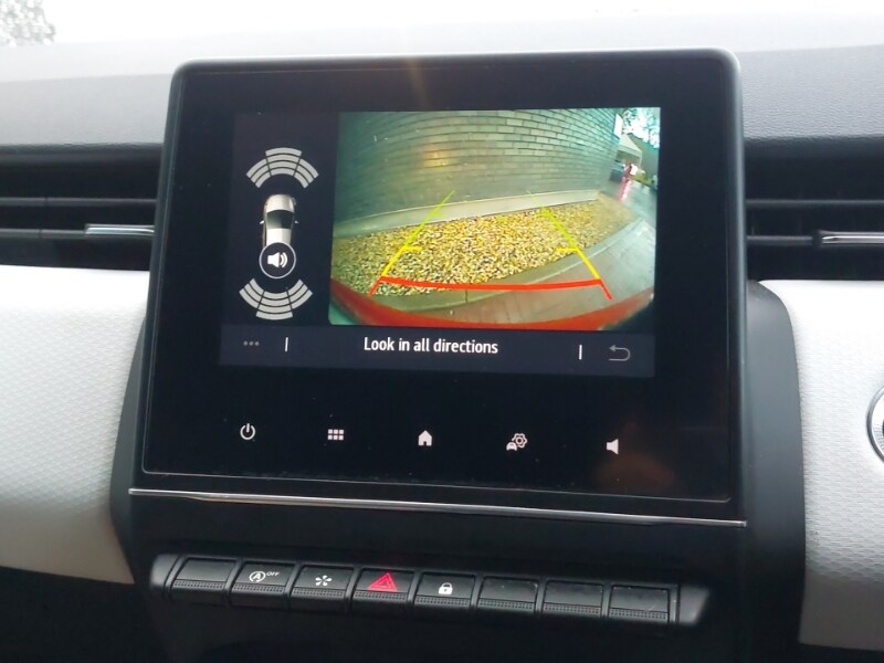 Used Renault Clio 2022 for sale - 76418852: Photo 19