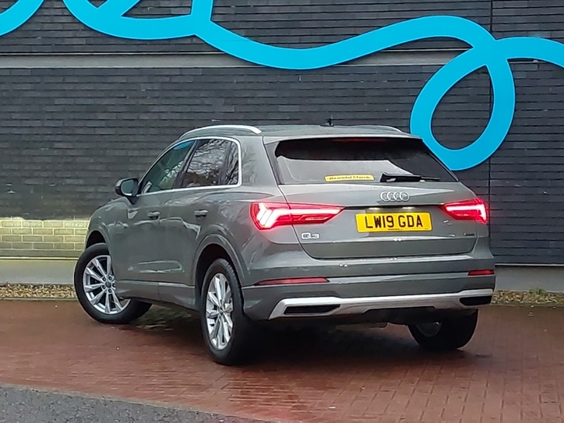 Used Audi Q3 2019 for sale - 77085805: Photo 3