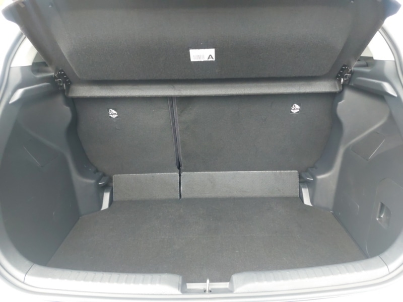 Used Mazda Mazda2 HYBRID 2025 for sale - 76427549: Photo 8