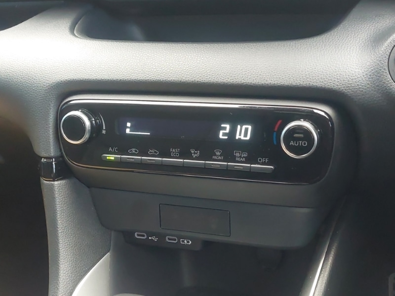 Used Mazda Mazda2 HYBRID 2024 for sale - 76427560: Photo 17