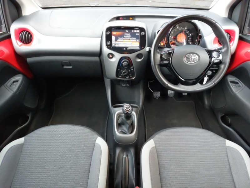 Used Toyota AYGO 2021 for sale - 77078138: Photo 2