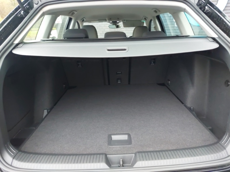 Used Volkswagen Golf 2024 for sale - 76629253: Photo 8