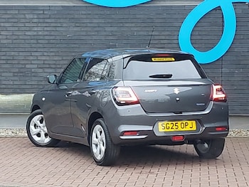 Used Suzuki Swift 2025 for sale - 77623673: Photo