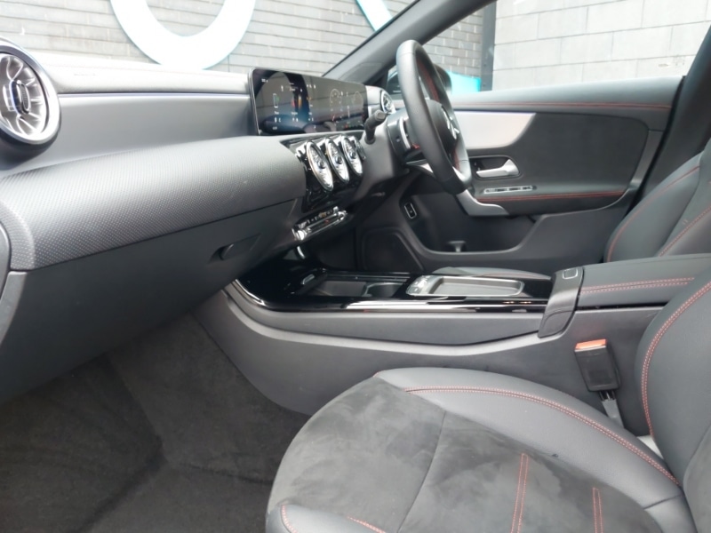 Used Mercedes-Benz CLA 2025 for sale - 76506933: Photo 5