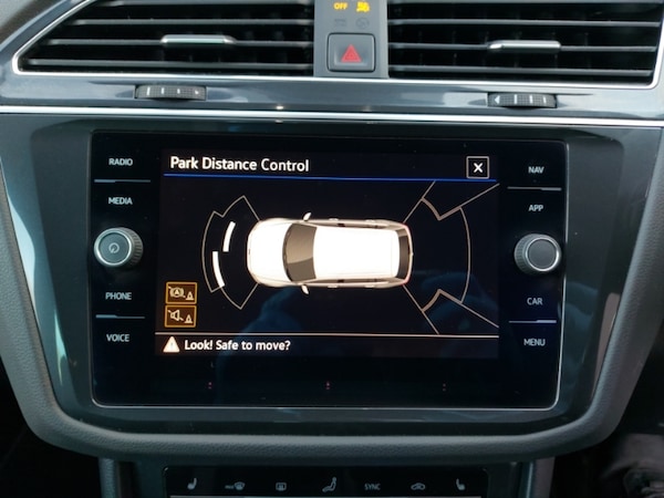 Used Volkswagen Tiguan 2022 for sale - 76221404: Photo 10