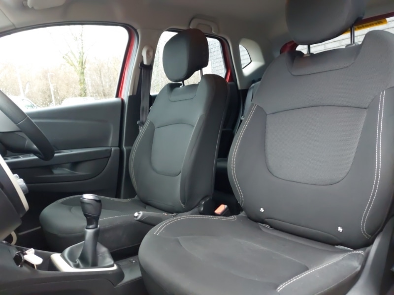 Used Renault Captur 2019 for sale - 76846978: Photo 12