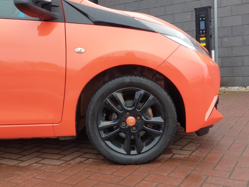 Used Toyota AYGO 2015 for sale - 77874300: Photo 14