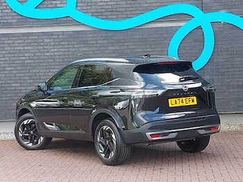 Used Nissan Qashqai 2024 for sale - 75976859: Photo