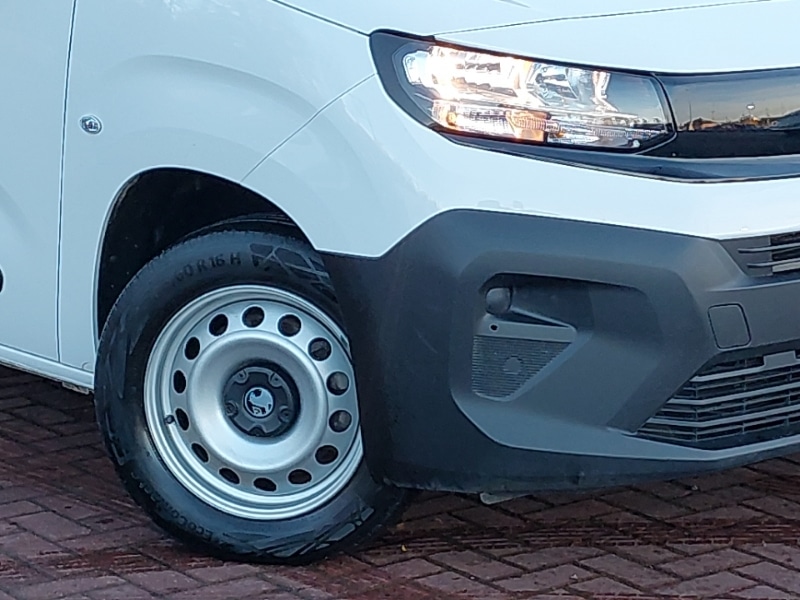 Used Vauxhall Combo 2024 for sale - 76383909: Photo 9