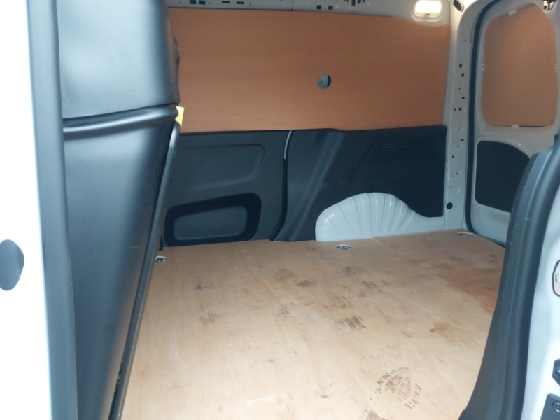 Used Vauxhall Combo 2024 for sale - 76947518: Photo 6