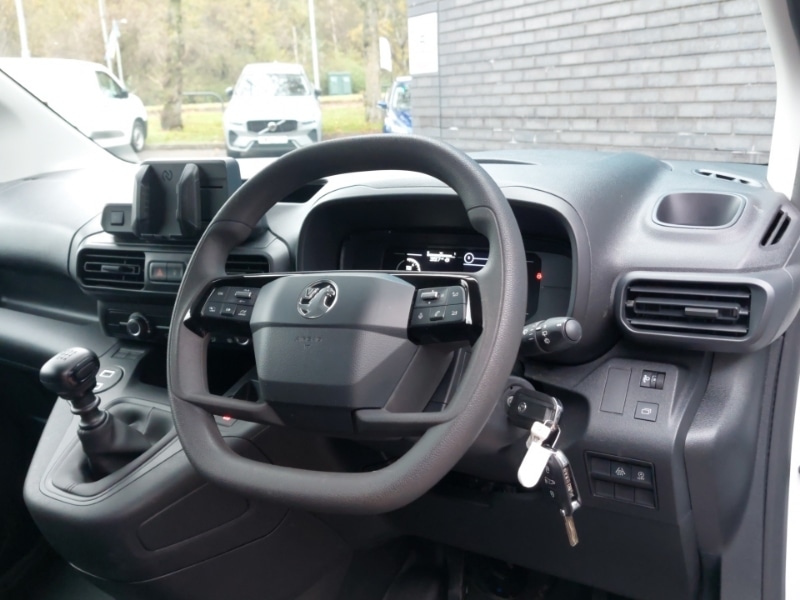 Used Vauxhall Combo 2024 for sale - 76947518: Photo 7