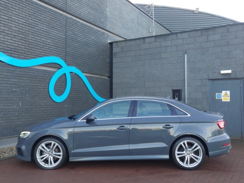 Used Audi A3 2018 for sale - 77352310: Photo 4